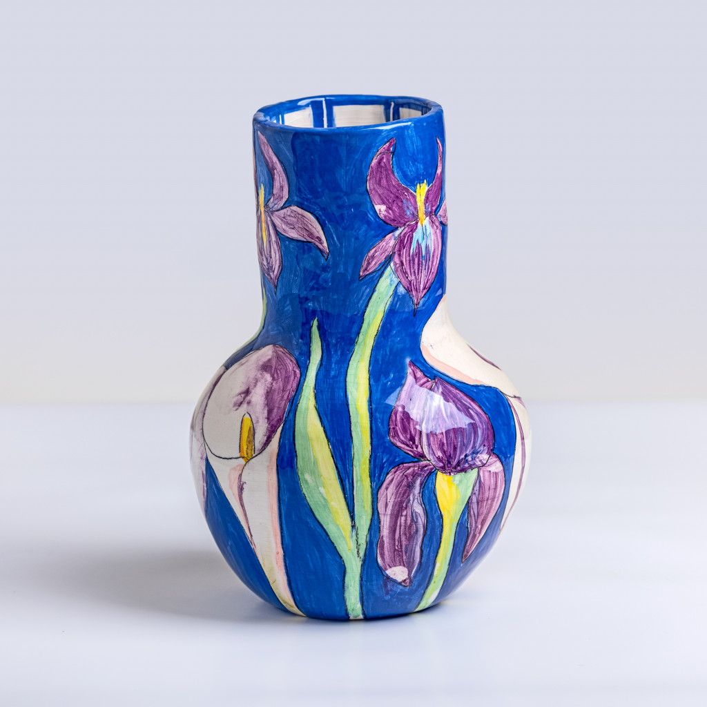 Ceramic vase with callas and lilies on cobalt blue background, handmade and painted in a unique style by Spanish artist Maite Morell.