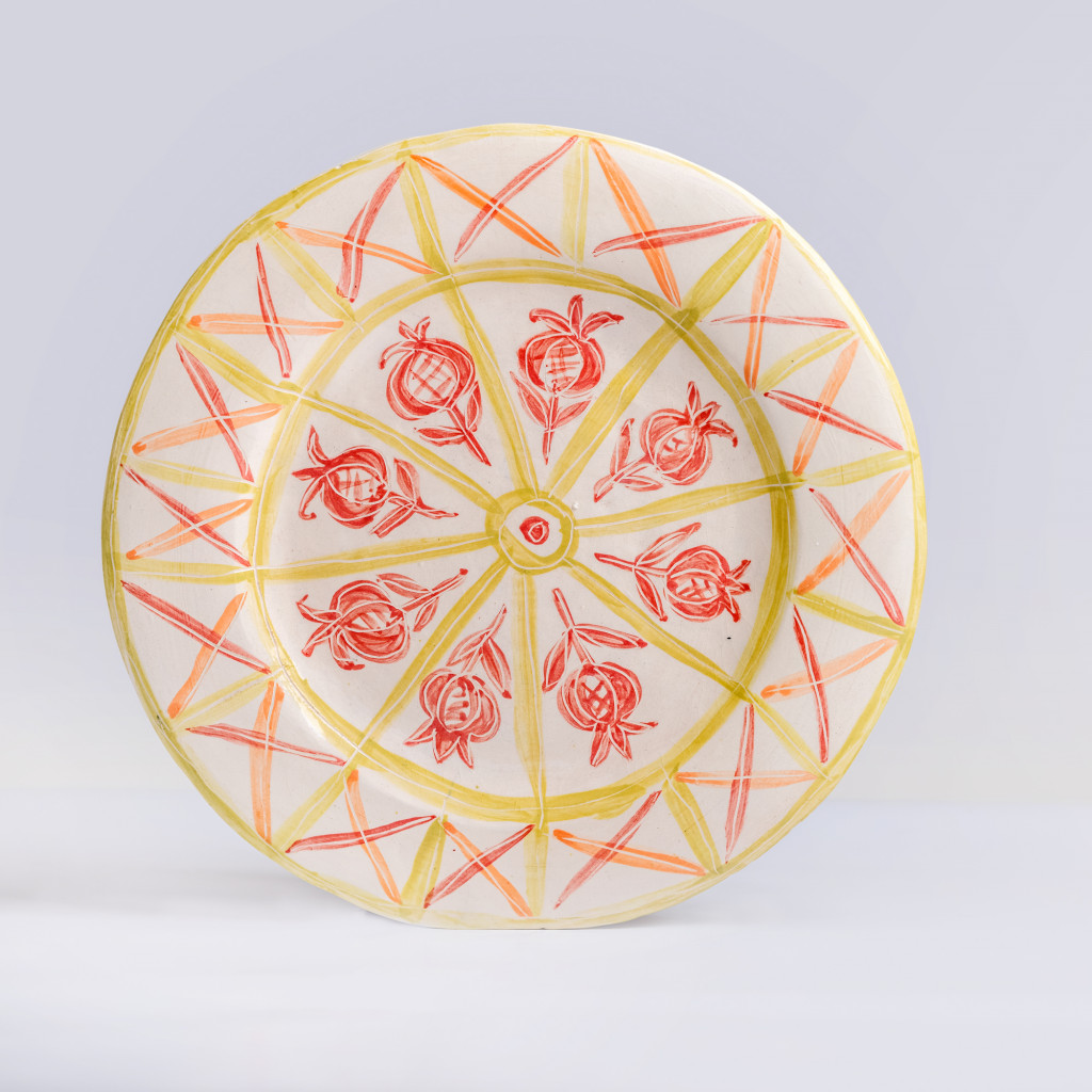 Ceramic decorative plate with pomegranates of cordoba, handmade and painted in a unique & colourful style by Spanish artist Maite Morell.