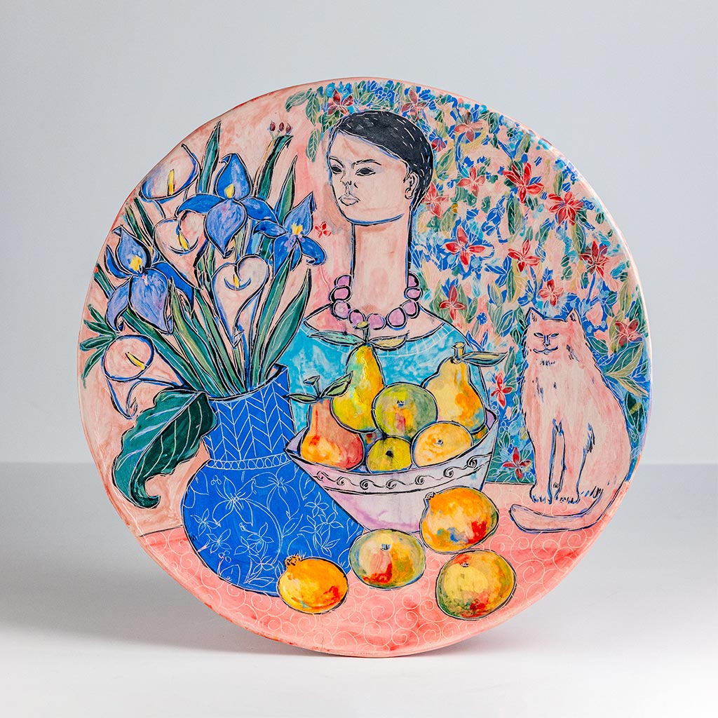 Ceramic decorative plate with self portrait and white cat, handmade and painted in a unique style by Spanish artist Maite Morell.