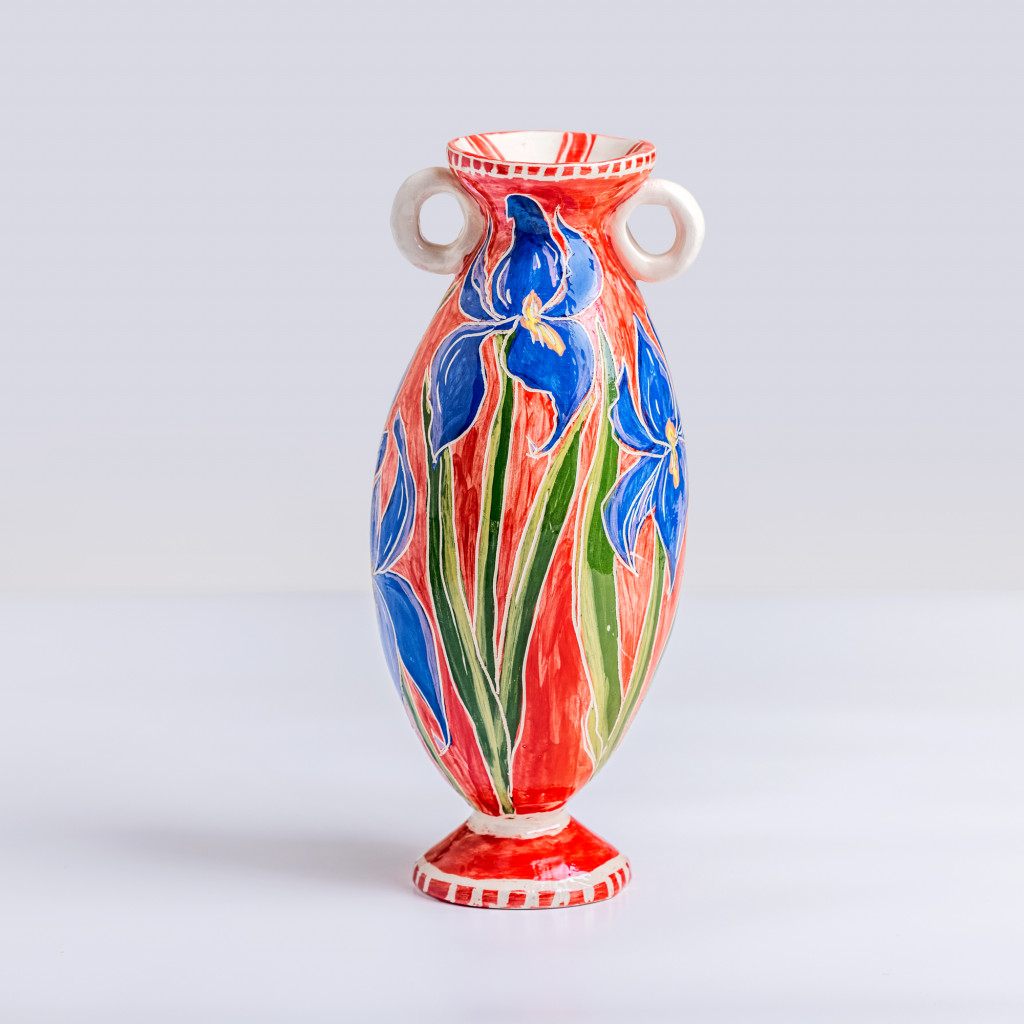 Ceramic vase with lilies on intense red background, handmade and painted in a unique & colourful style by Spanish artist Maite Morell.