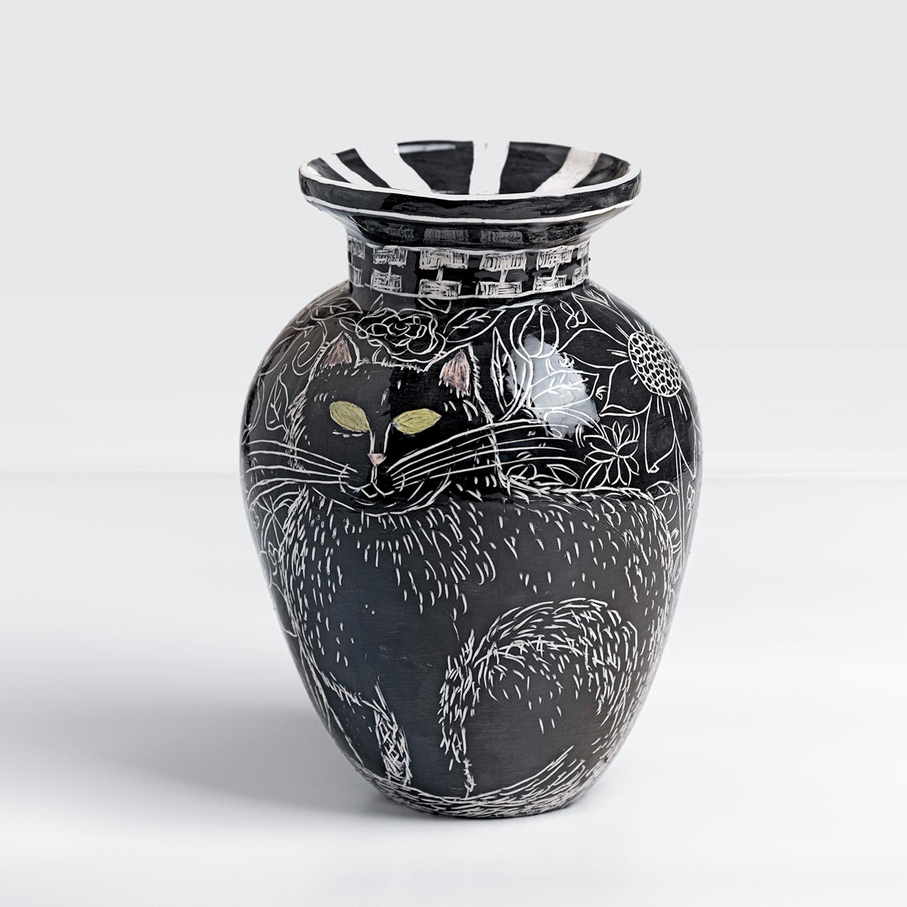 Maite Morell - Cats and still lifes ceramics